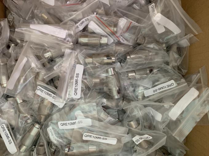 304 Stainless Steel M8 Ball Joint Customized Size With Knurled Finish